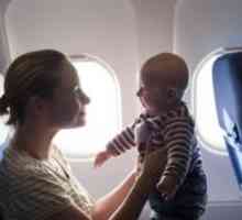 Пътуване със самолет с бебето, най-доброто време за това