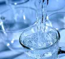 Колко вода трябва да се пие при гастрити?