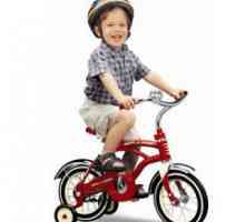 Как да се научи детето си да карам колело? В теорията и практиката на "майка ти"